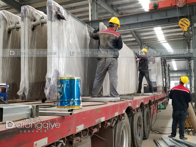 2018.5.9沈陽(yáng)候車亭發(fā)貨