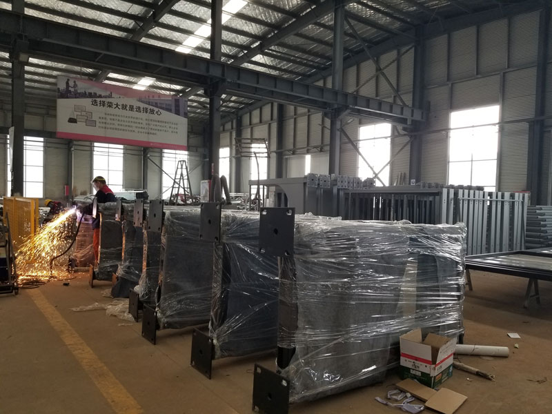 榮大發往河南公交候車亭發貨記錄