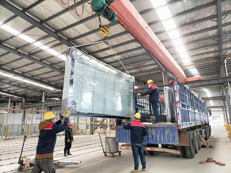 供應(yīng)福建公交站臺候車亭發(fā)貨案例